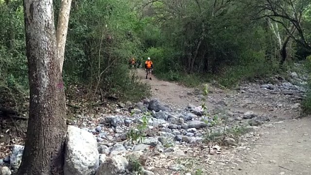 VIDEO: Rescatistas localizan a mujer lesionada en Cerro el Agujerado