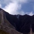 Combaten brigadistas incendio en La Huasteca