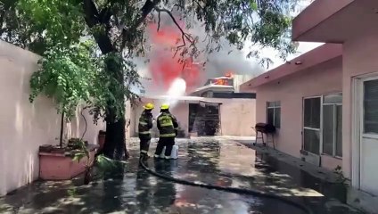 VIDEO: Continúan acciones para sofocar incendio en Apodaca
