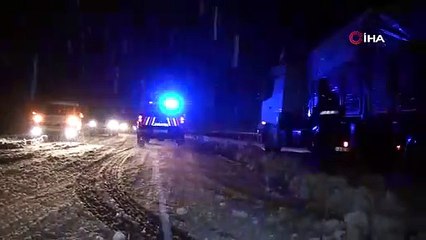 Bin 825 rakımlı Alacabel’de tipi etkili oluyor