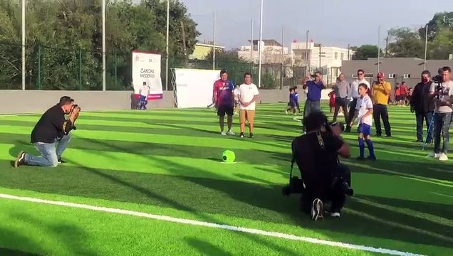Inaugura Monterrey rehabilitación de cancha Mederos