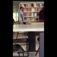 VIDEO: Desalojo del campus Coyoacán de la UVM debido a riña entre dos alumnos