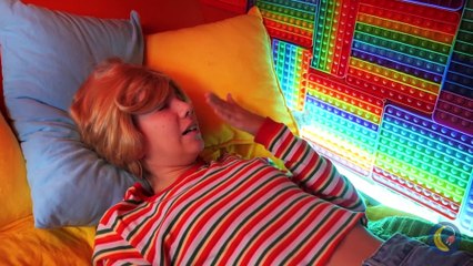 Sprunki Lost Their Mom 😭 *Build Secret Cardboard Room For Sprunki, Minions And Others*