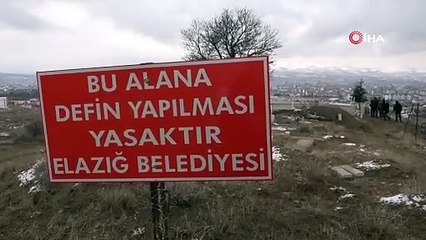 Mezarlıkta korkutan heyelan! Kabirler tek tek taşınıyor