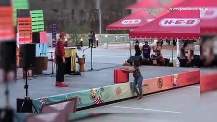 Detrás de la profesión de un mimo