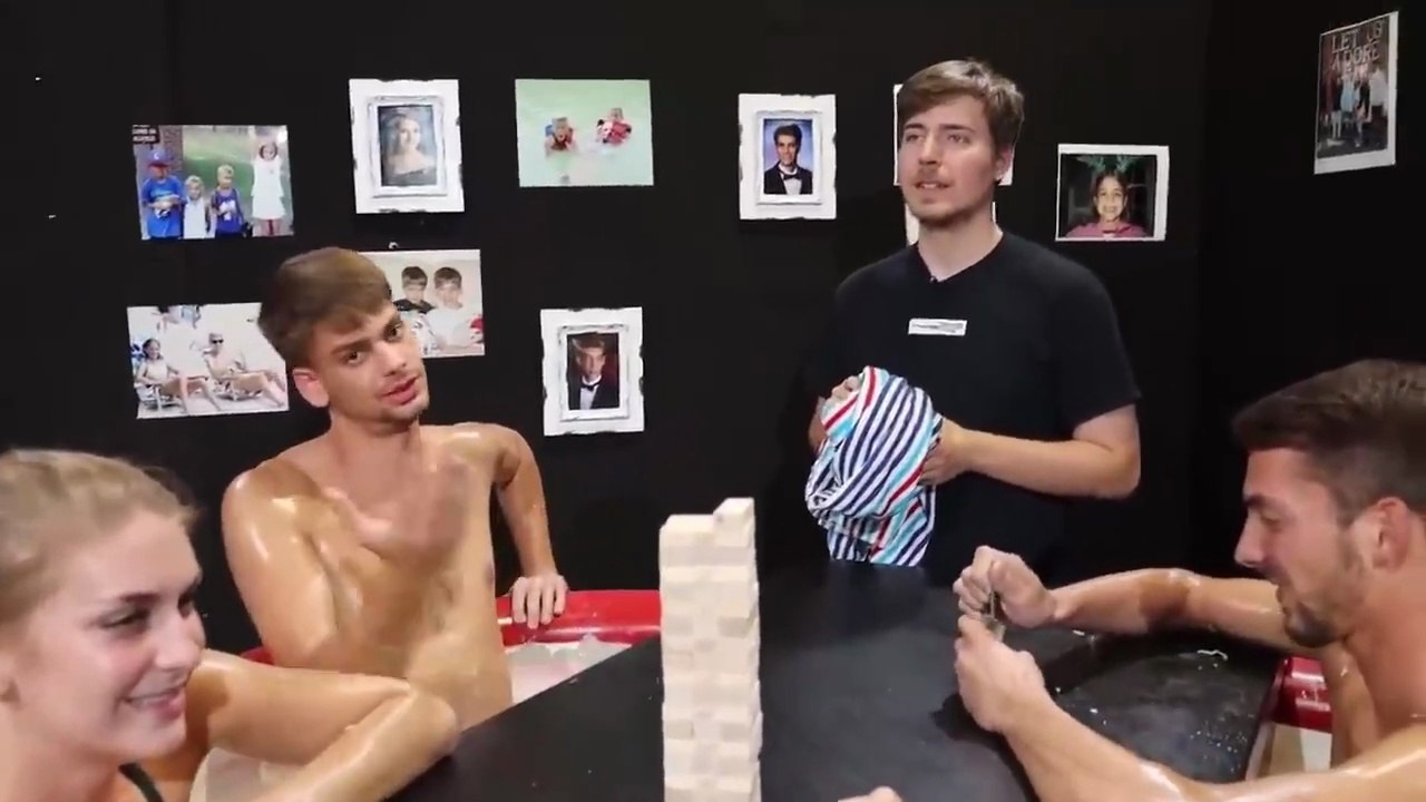 Last To Leave Ramen🍜Noodles Pool Win's $20,000 | Mr Beast |