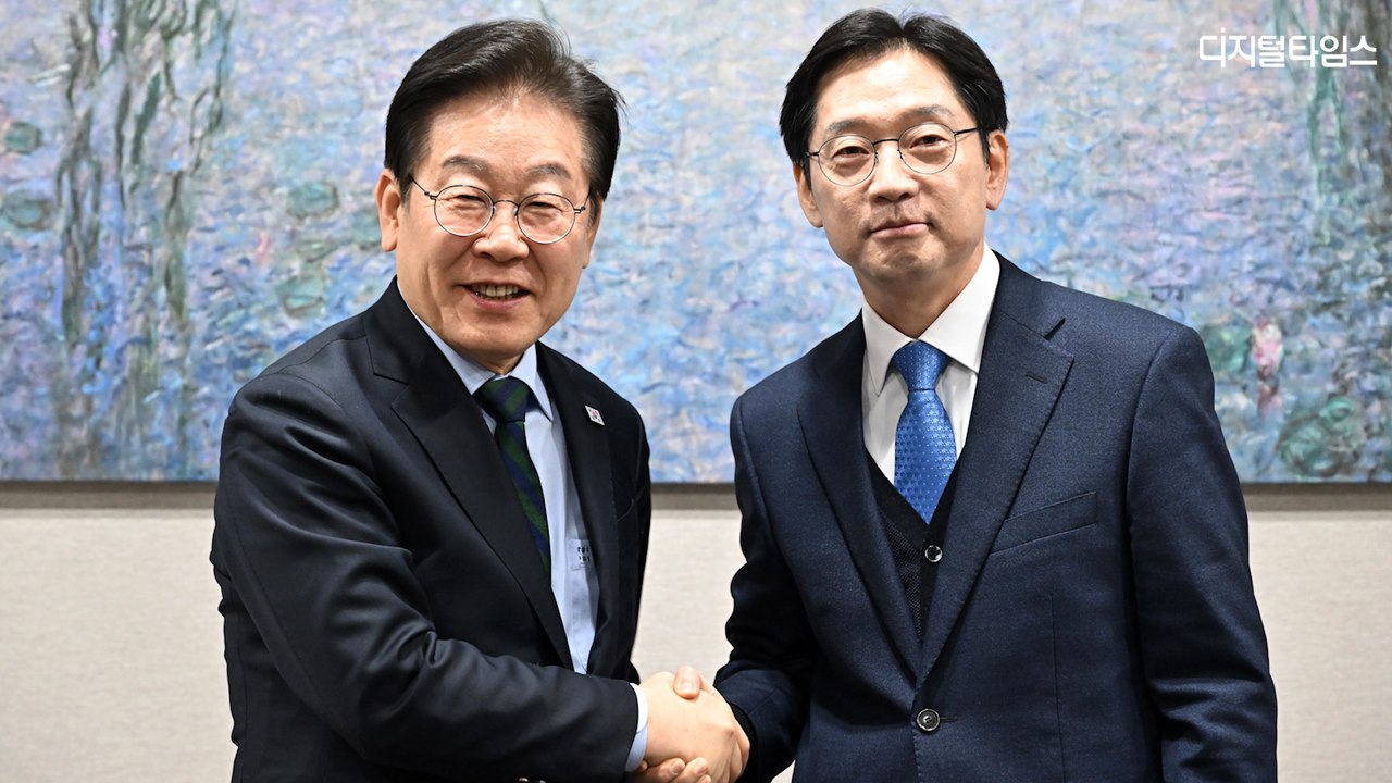 비명계 끌어안기 나선 이재명…김경수 만나 "백지장도 맞들면 낫다"