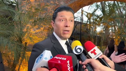 No tiene Patricio Cabezut orden de restricción que impida vea a sus hijas