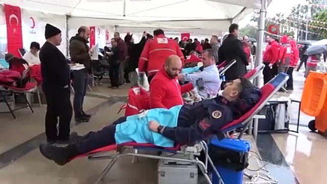 Türk Kızılay, Mersin’de kan bağışı kampanyası düzenledi