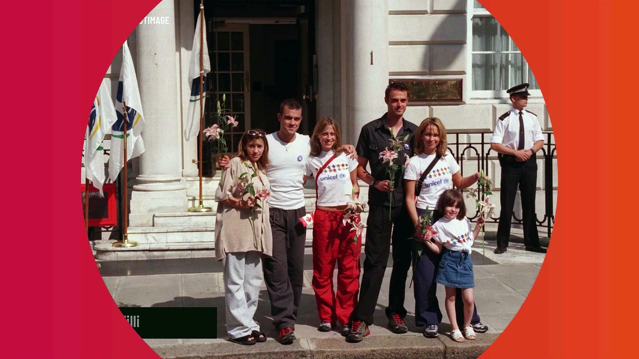 Robbie Williams séparé d’une célèbre chanteuse, elle a eu un enfant avec une autre rockstar et les deux hommes se détestent !