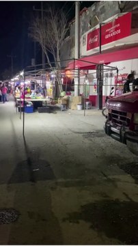 Policías de Fuerza Civil detienen a familia a pedradas y balazos