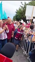 Claudia Sheinbaum recibe apoyo de simpatizantes en La Paz: mejorará la educación