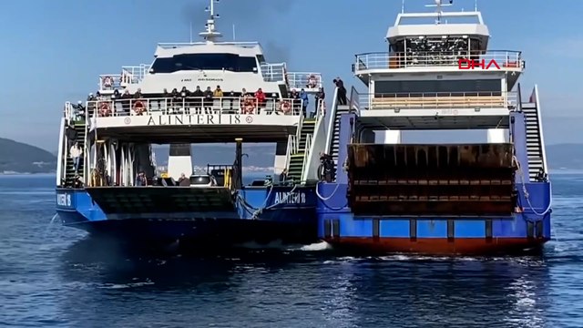 Çanakkale'de sürüklenen feribot kurtarıldı