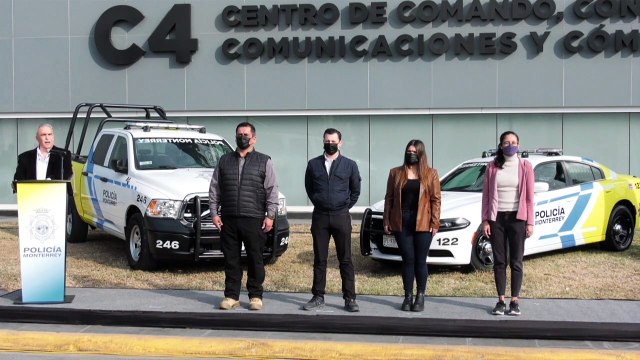 Colosio anuncia nueva imagen de policía regia