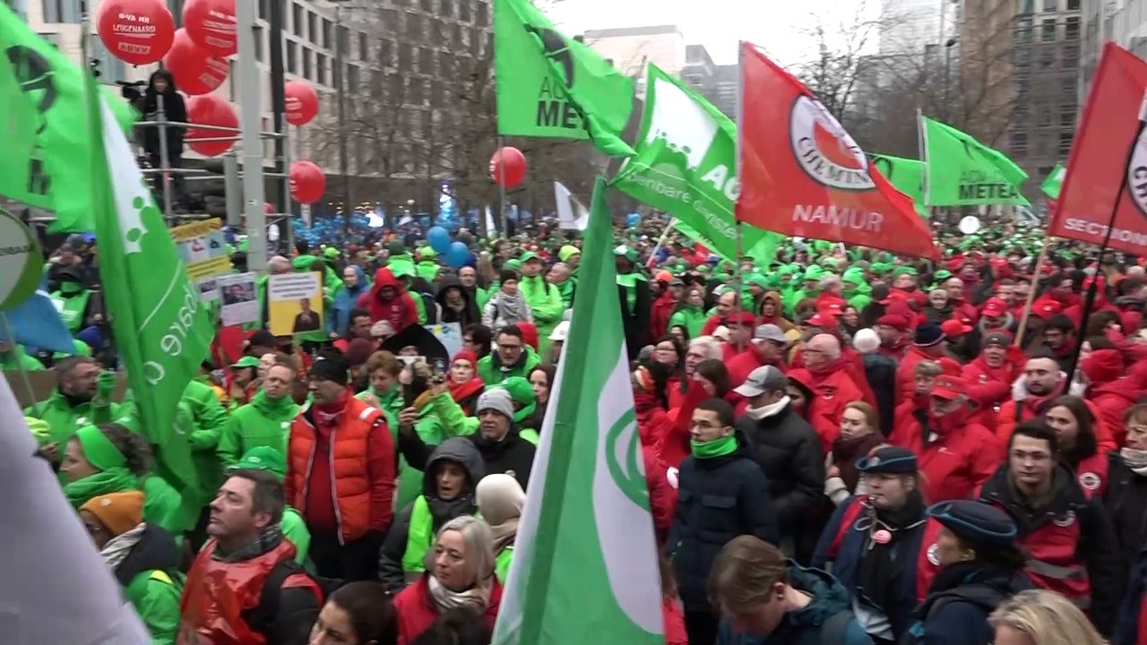 Manifestation nationale : des milliers de manifestants dans les rues de Bruxelles