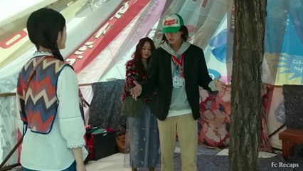 The Girl has Possessed Unparalleled Strength since Childhood, even Men are Afraid of Her