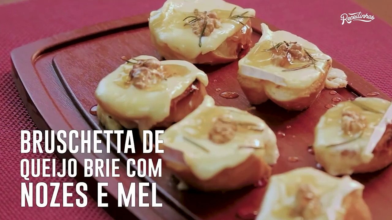 BRUSQUETA DE QUEIJO BRIE COM NOZES E MEL (RECEITA GOURMET FÁCIL E RÁPIDA) _ RECEITINHAS