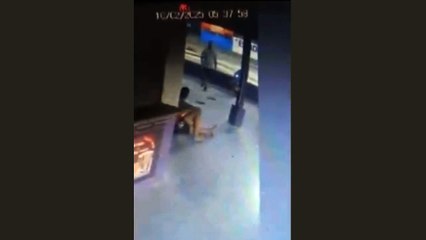 Vídeo mostra momento em que moradores de rua são baleados enquanto dormiam em Mongaguá