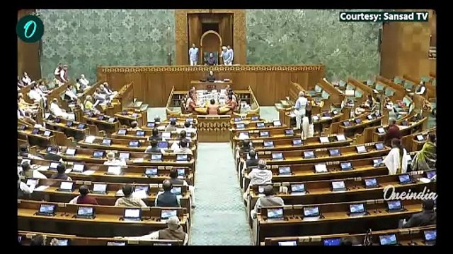 New Income Tax Bill: Nirmala Sitharaman ने पेश किया नया टैक्स बिल, विपक्ष का वॉकआउट | वनइंडिया हिंदी