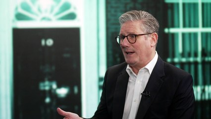 Keir Starmer reacts to farmer's protest