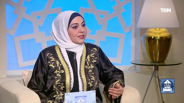 مصممة الأزياء إنجي بسيوني هقولنا على آخر الصيحات في تصاميم العبايات القفطان