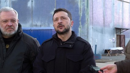 Guerre en Ukraine : Zelensky veut un plan avec Washington avant de négocier avec Moscou