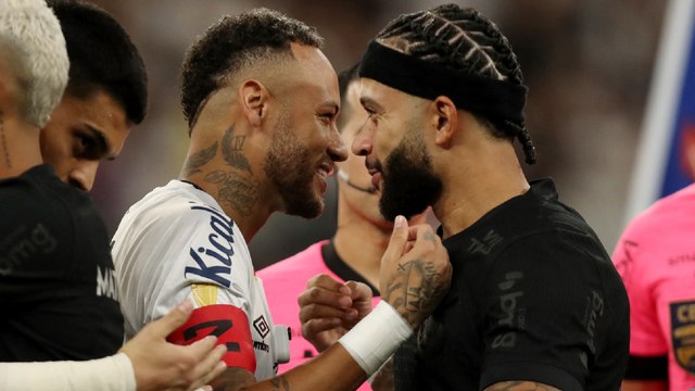 Neymar y el Santos caen frente al Corinthians de Memphis