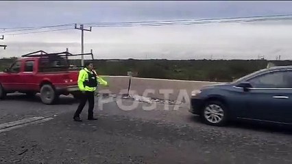 Vuelca camión de basura en Escobedo