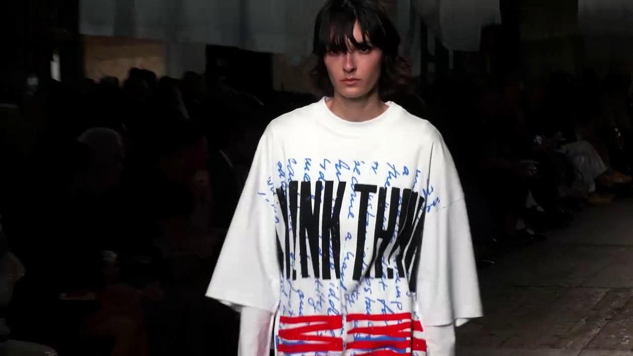 Moschino Primavera/Estate 2025