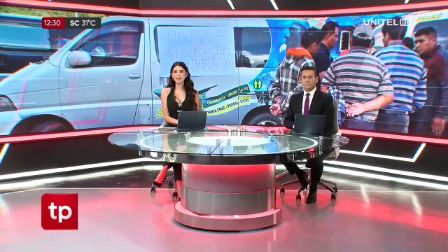 Transportistas bloquean en Cochabamba exigiendo el mantenimiento de la ruta al occidente