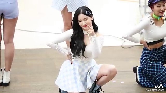 190331 모모랜드 (MOMOLAND) 'I'm So Hot' 낸시 직캠 @코엑스 팬사인회 4K Fancam by -wA-