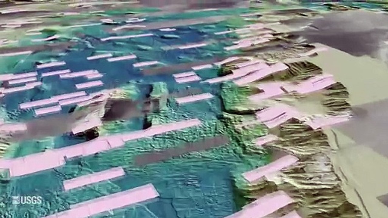 Fly Over The 'Grand Canyon' Of Mars In High-Resolution Orbiter Imagery