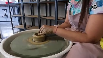 Getting down to earth at the potter’s wheel in Dubai