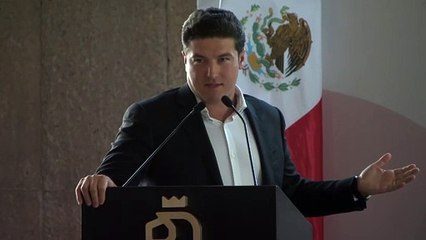 Samuel destapa a su esposa Mariana al Senado