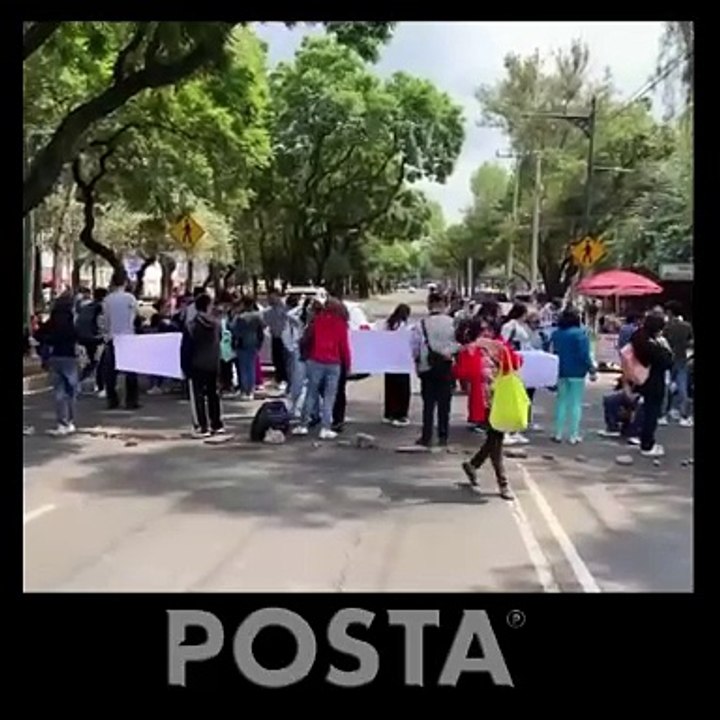 Estudiantes rechazados del IPN cierran vialidades en Lindavista