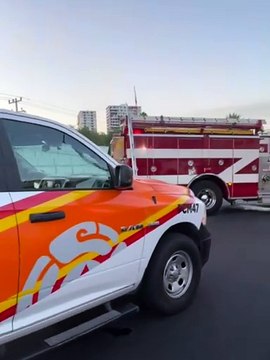 Sofocan incendio en camión de ruta 229 en Monterrey