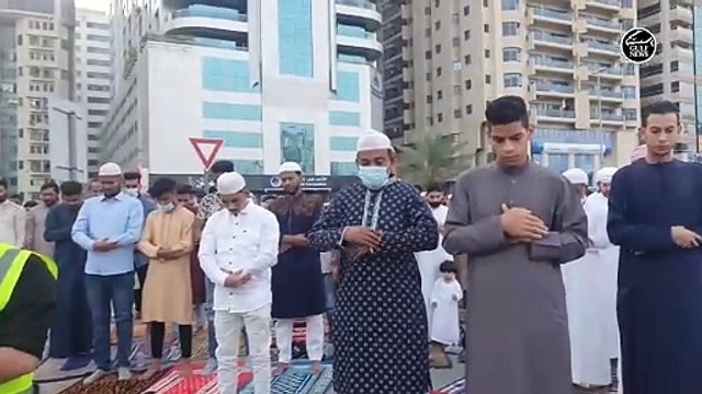 UAE celebrates Eid Al Fitr with early morning prayers