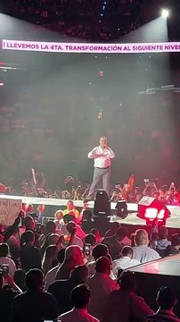 Cierra Marcelo Ebrard sus recorridos por el país con lleno en Arena CDMX