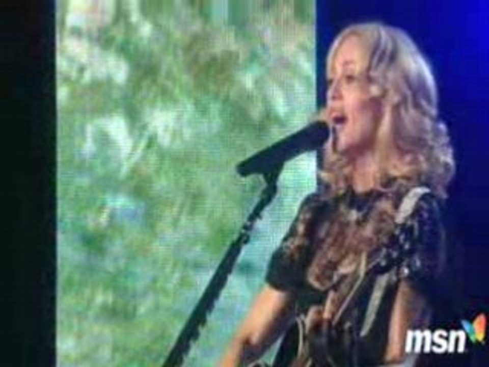 MADONNA - MILES AWAY (http://rhoroe.blogspot.com