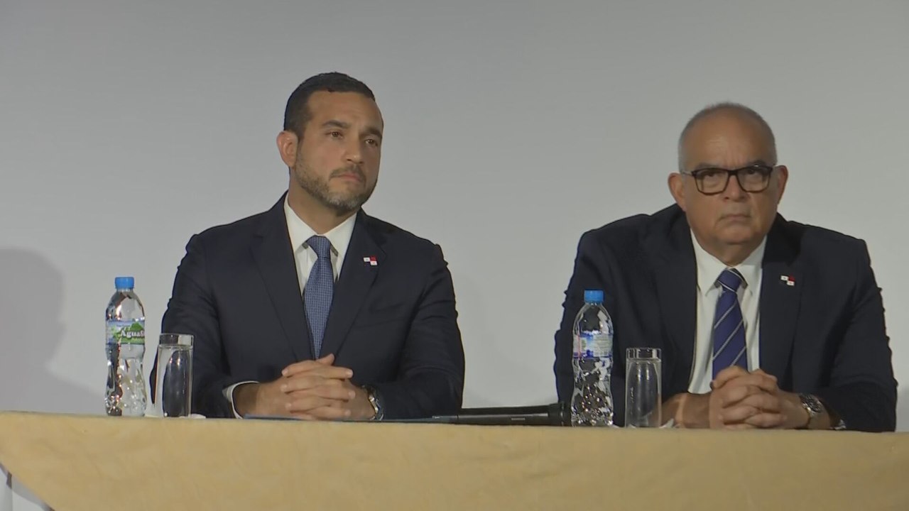 Cancillería de Panamá brinda detalles del primer vuelo de migrantes deportados desde EE.UU. a Panamá