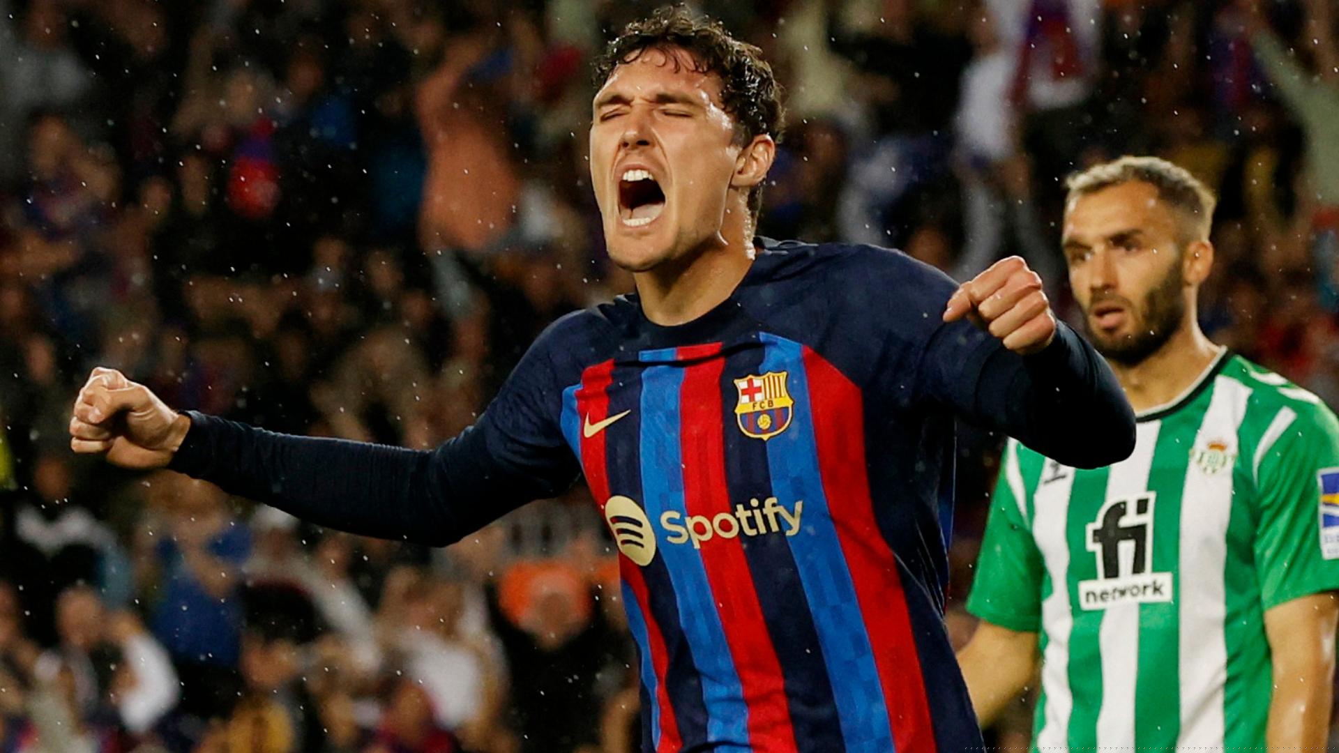 Teenage star Cubarsi 'honoured' to sign new Barcelona deal