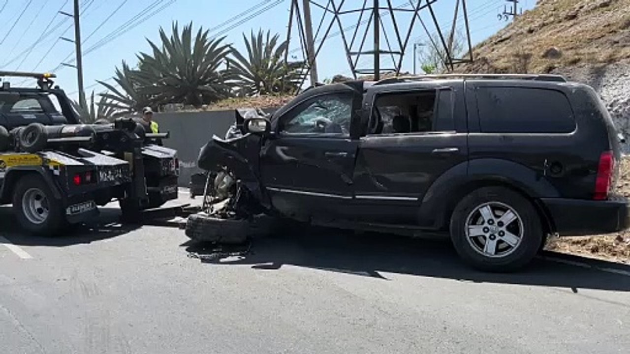 Aparatoso accidente deja un lesionado en la México-Pachuca - Vídeo ...