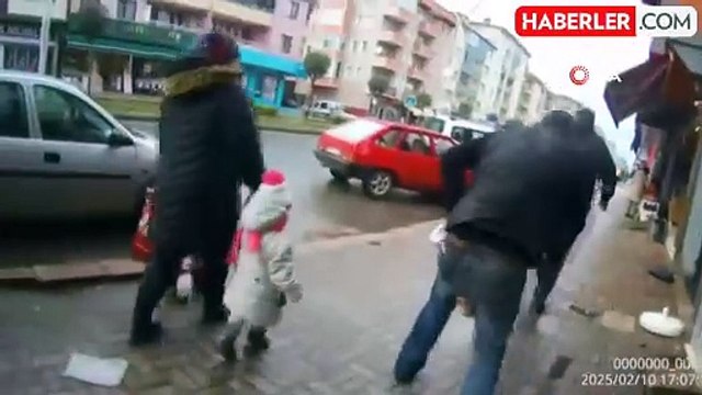 Dilencinin Koşu Yetenekleri Zabıtayı Şaşırttı