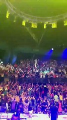 ‘Vuela’ Gloria Trevi sobre sus fans en el Domo Care