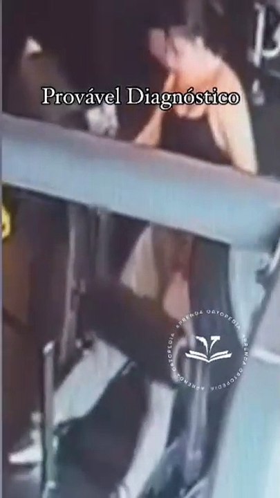 Mujer se rompe las rodillas con máquina mientras hacía ejercicio en gimnasio