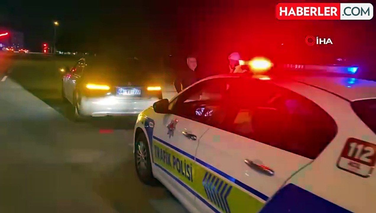 Ters Yola Giren Sürücü Ceza Kesildi: 'Biz Şahinci Gibi Değiliz'