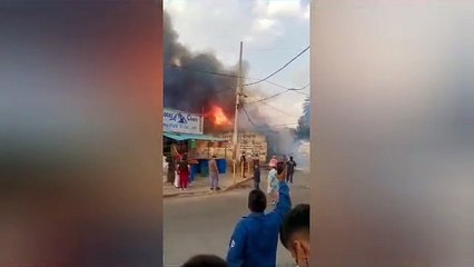 Incendio consume bodega de productos de limpieza en Ecatepec