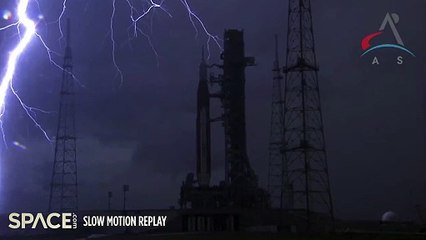 Amazing Lightning Bolt Strikes Near NASA's Artemis 1 Moon Rocket