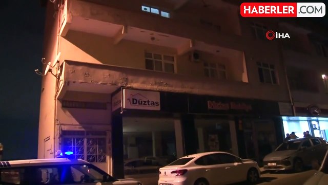 Üsküdar'da Toprak Kayması Sebebiyle İki Bina Boşaltıldı