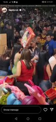 VIDEO: Karely Ruiz y Santa Fe Klan regalan juguetes por el Día del Niño